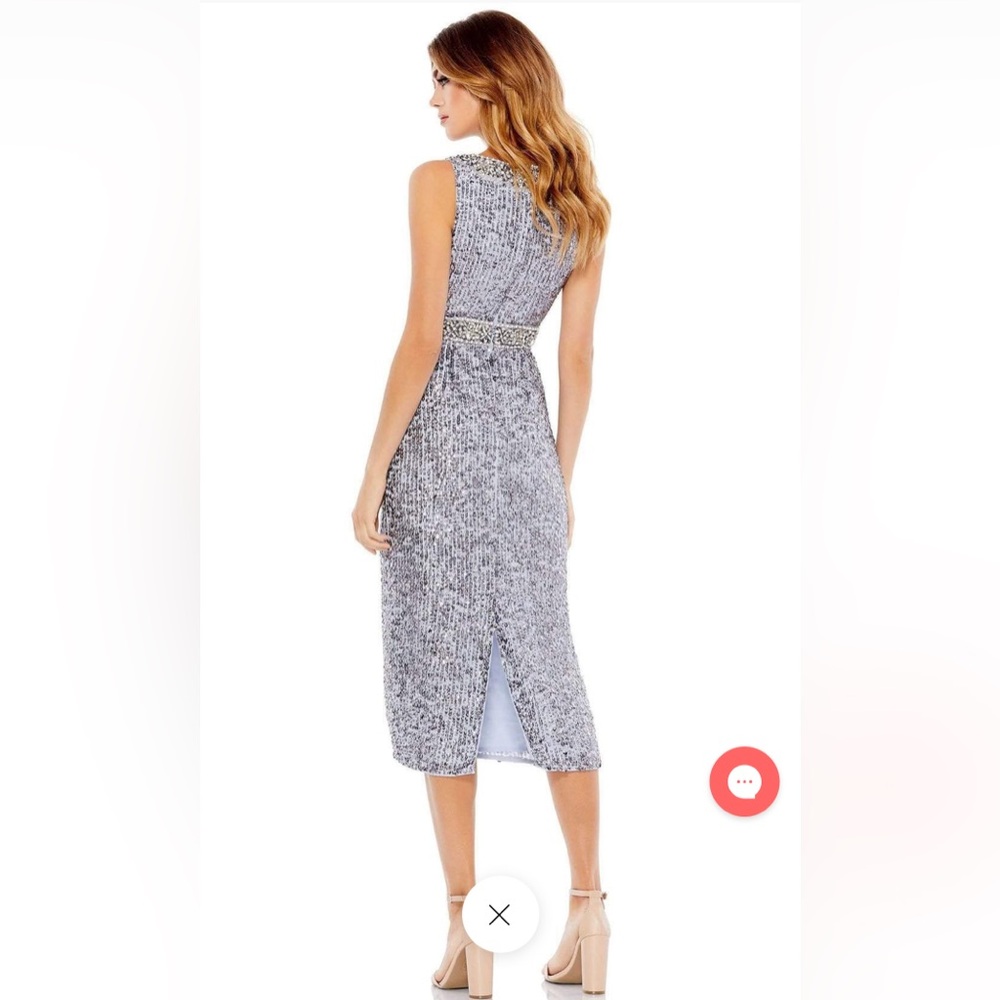 Jewel neck embellished midi dress - Picture 2 of 3